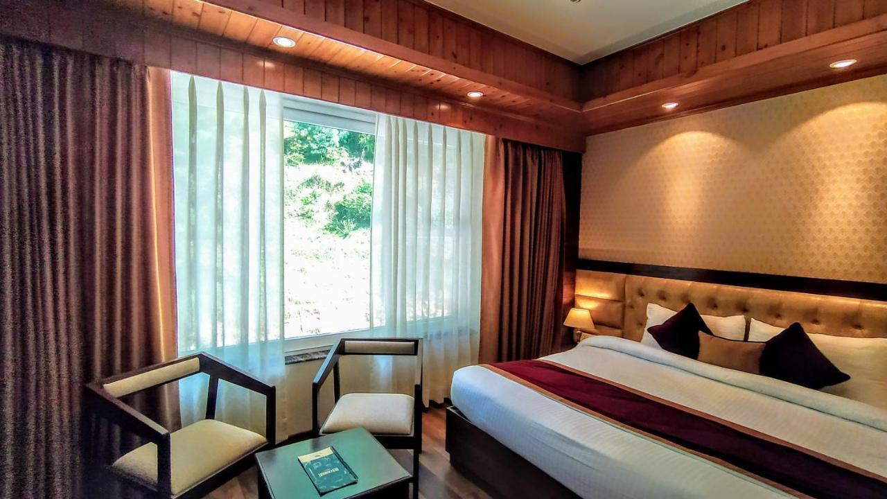 The Retreat Mashobra, Shimla Hotel Bagian luar foto
